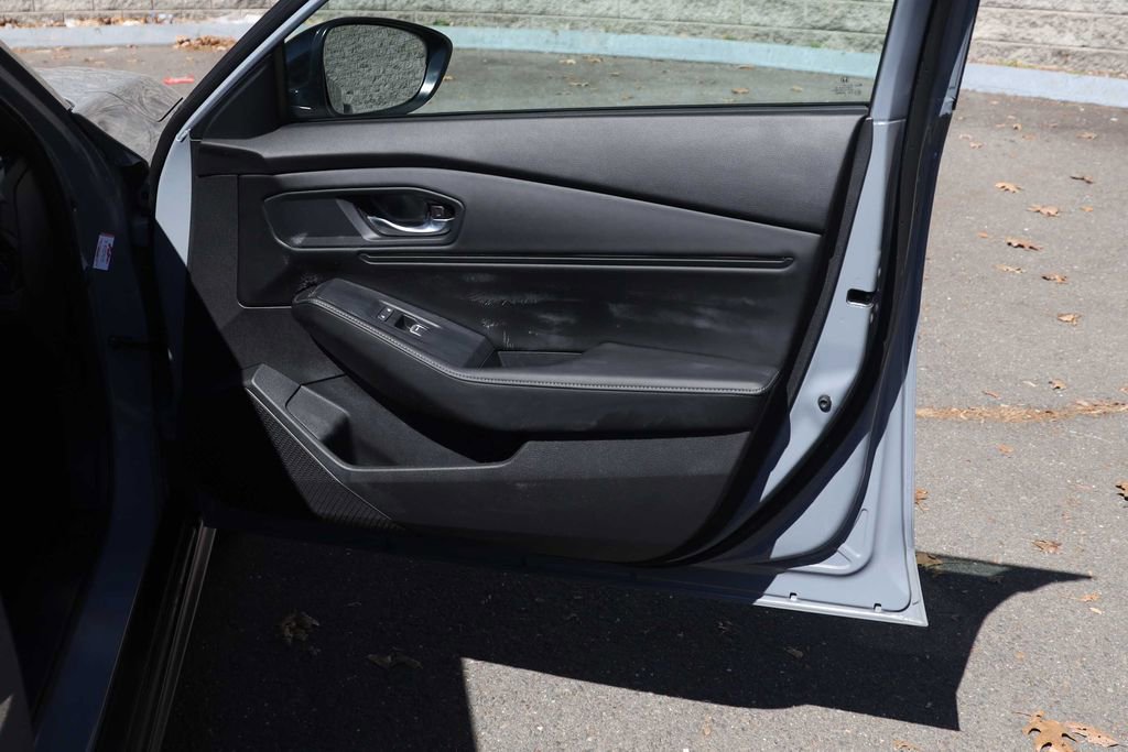 Used 2023 Honda Accord Sport image 14