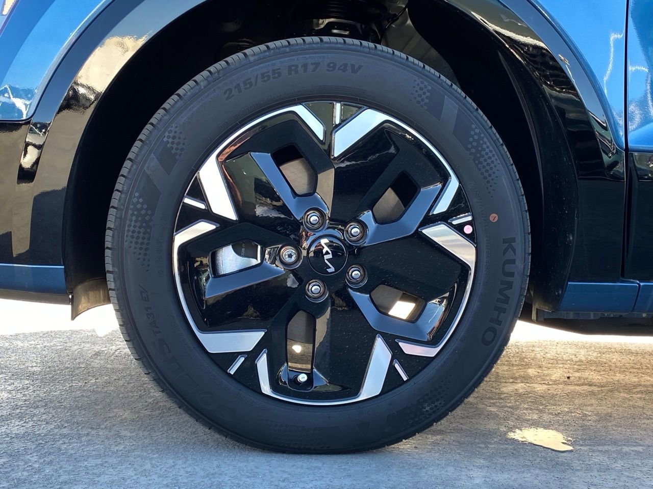 New 2026 Kia Niro Wind FWD image 10