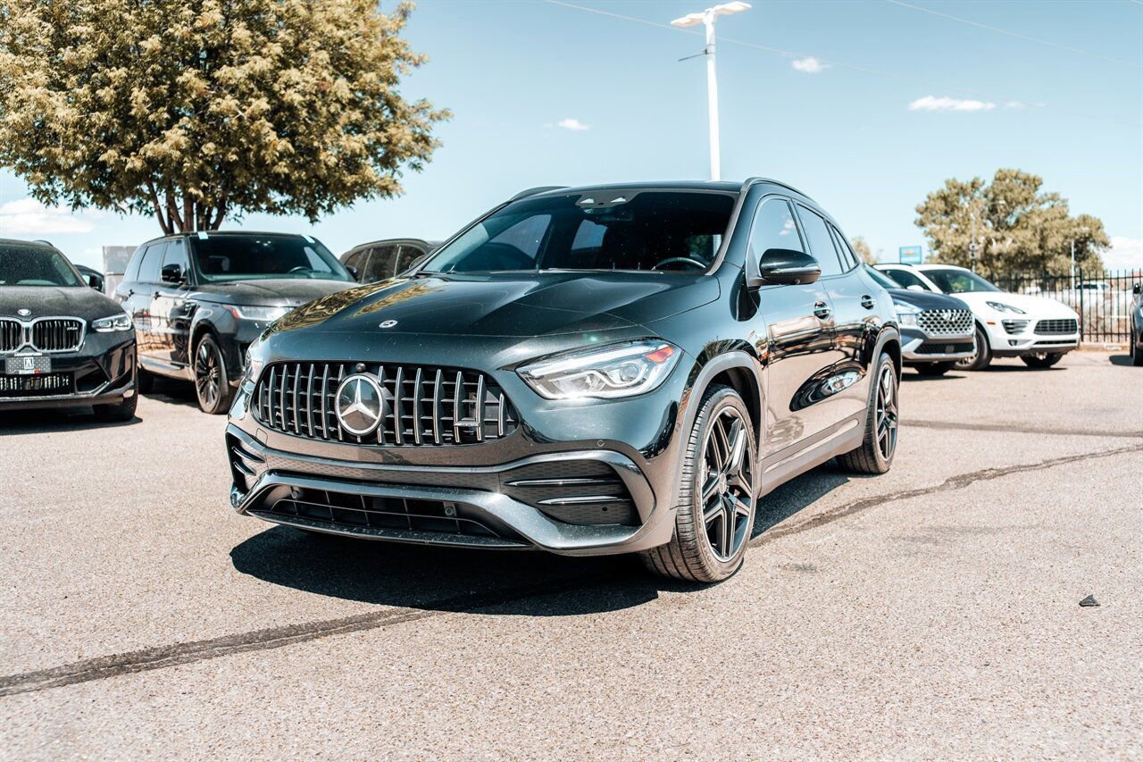 Used 2023 Mercedes-Benz GLA 35 AMG 4MATIC image 3