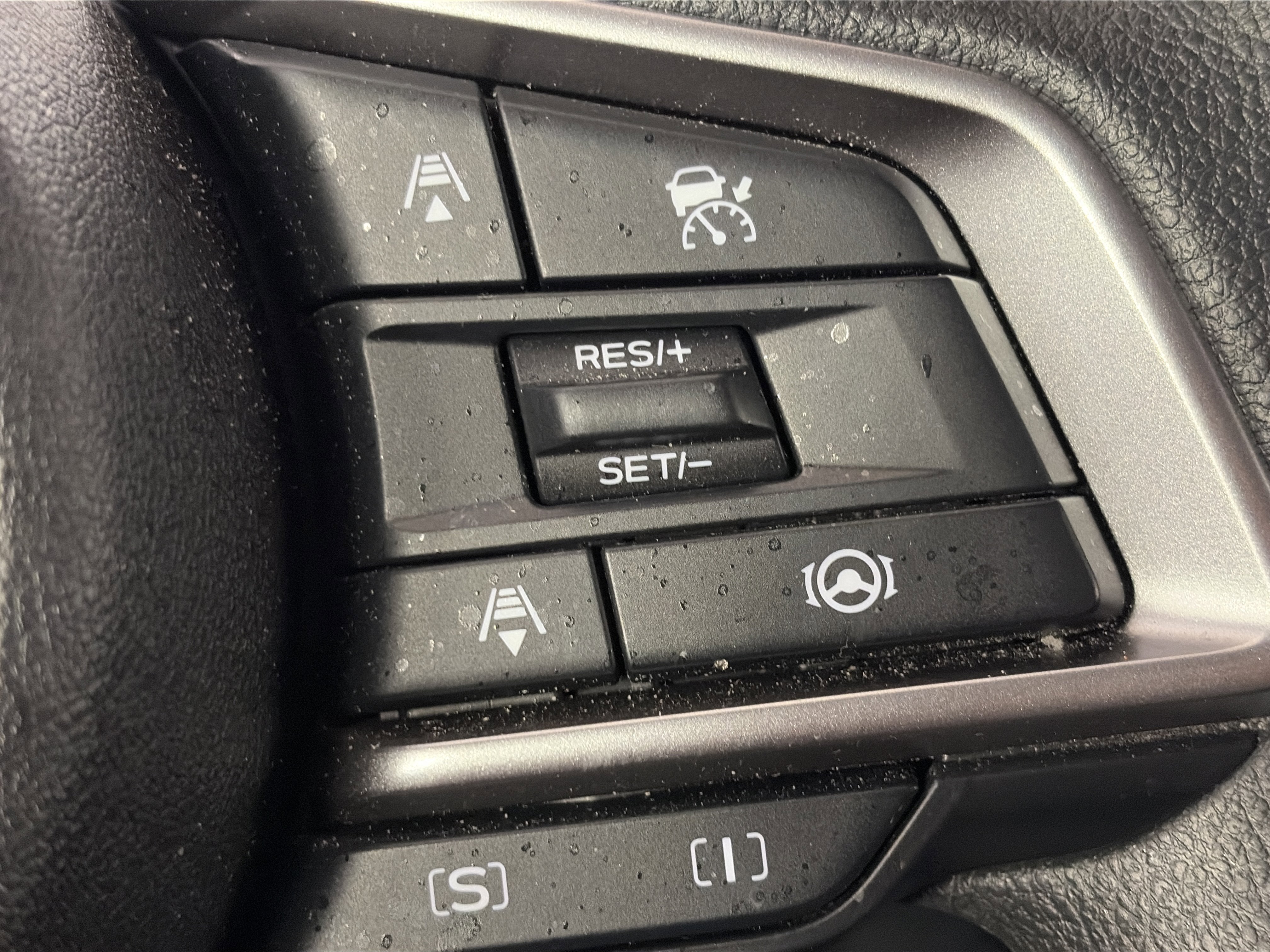 Used 2025 Subaru Impreza 2.0i Sport image 18