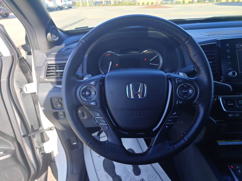 Used 2023 Honda Ridgeline Black Edition image 19