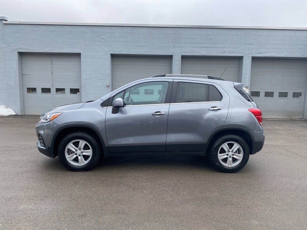 Certified 2020 Chevrolet Trax LT w/ LT Convenience Package image 6