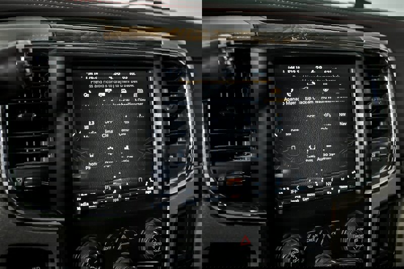 Used 2018 RAM 3500 Laramie Longhorn w/ Longhorn Southfork Package image 32