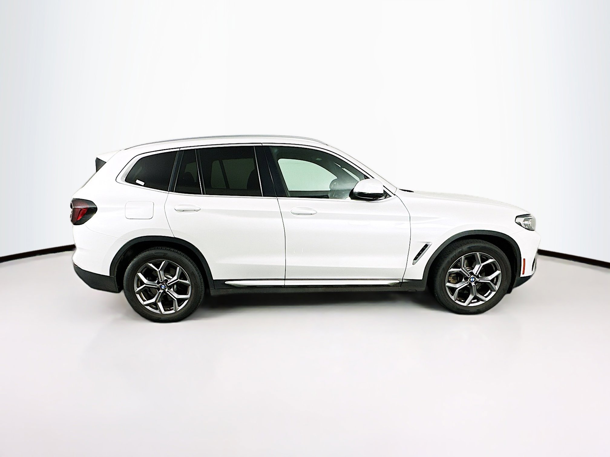 Used 2023 BMW X3 sDrive30i image 10