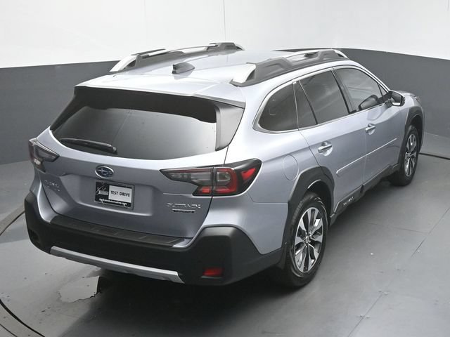 Certified 2025 Subaru Outback Touring w/ Popular Package #2 AWD/4WD image 48