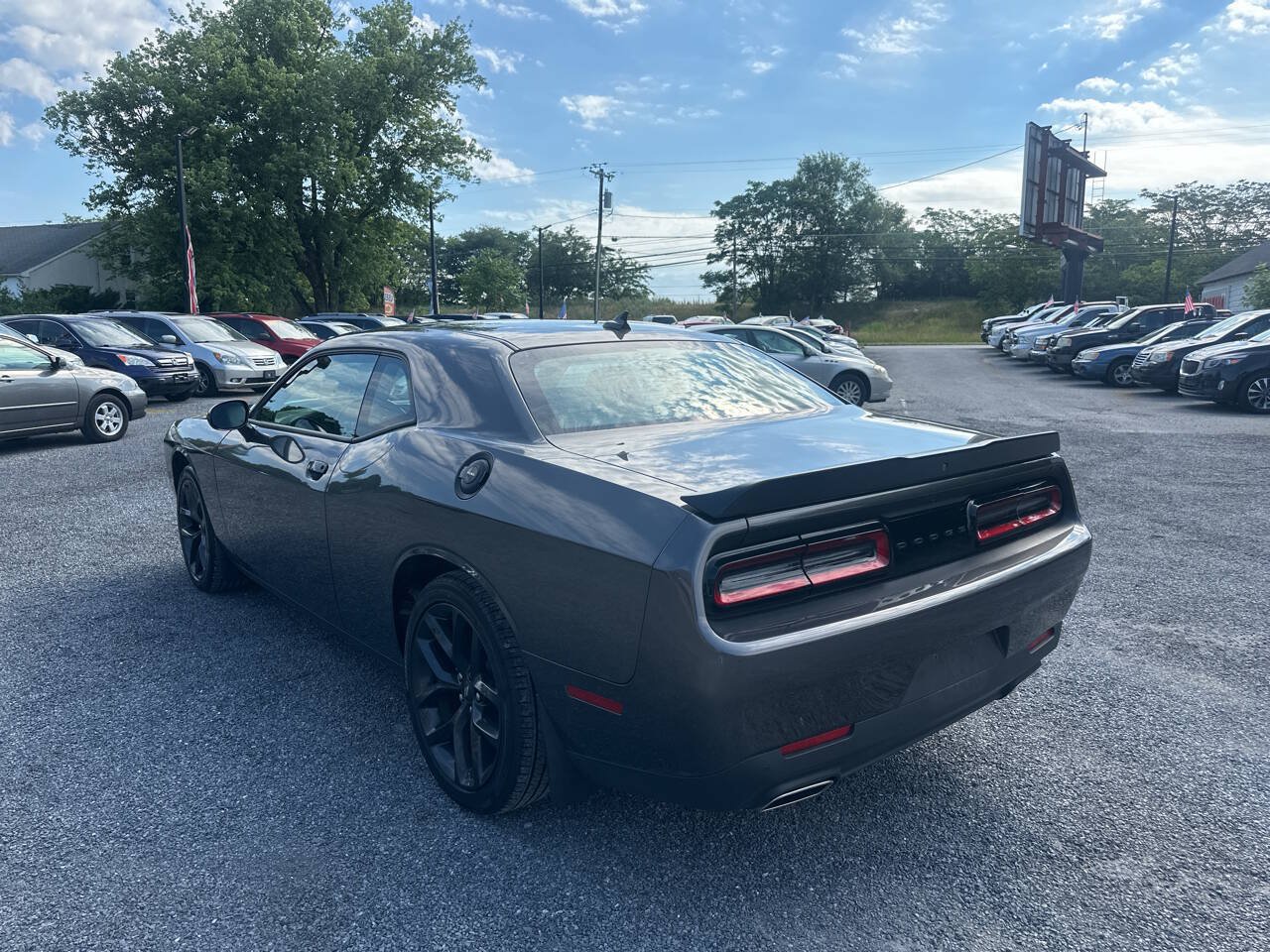 Used 2022 Dodge Challenger SXT w/ Plus Package RWD image 3