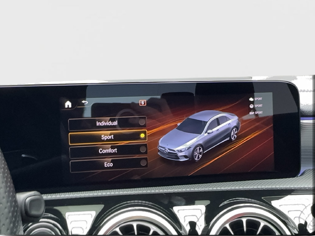 Used 2021 Mercedes-Benz A 220 4MATIC image 47