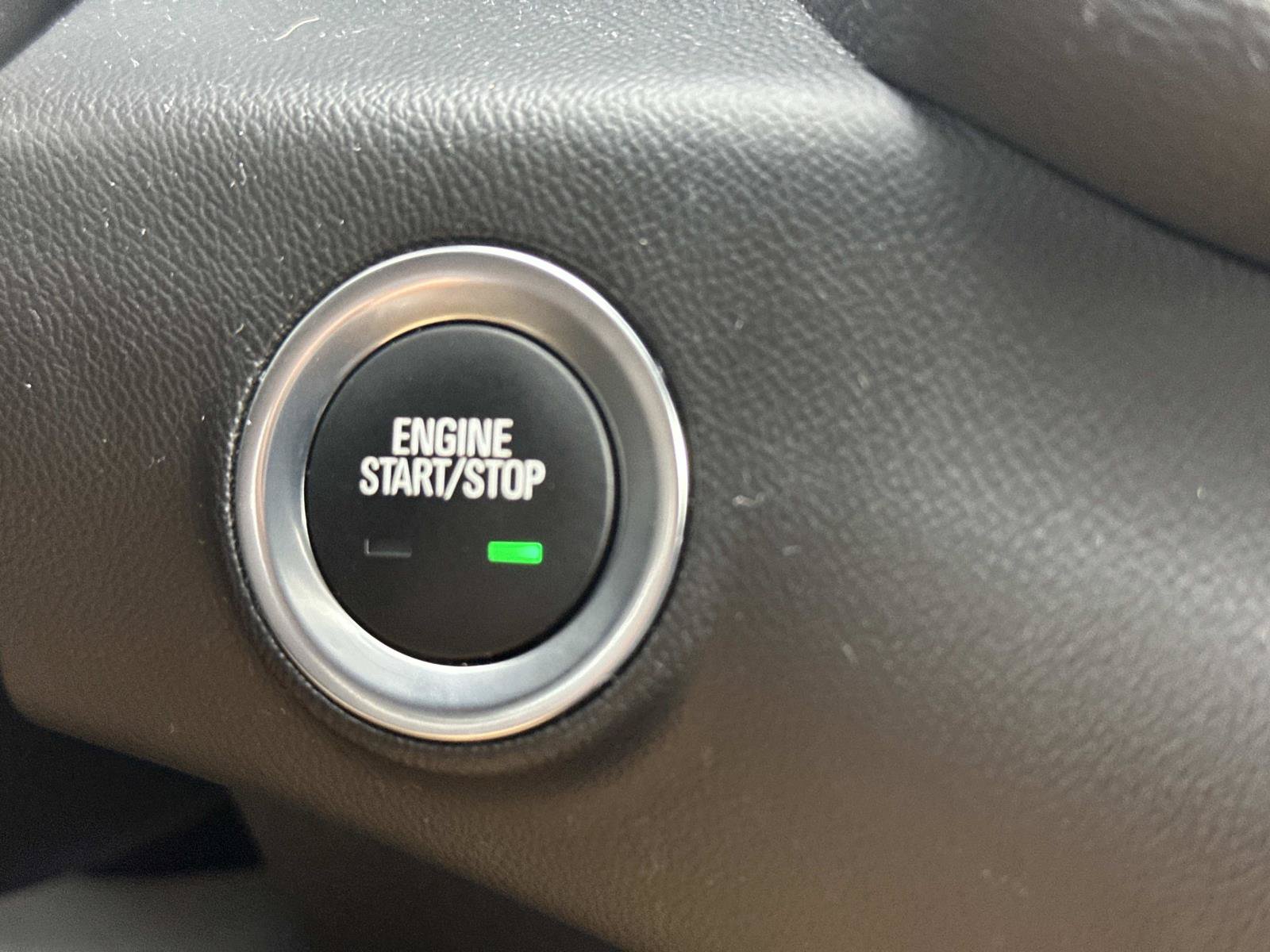 Certified 2024 GMC Terrain SLE w/ Driver Convenience Package AWD/4WD image 25