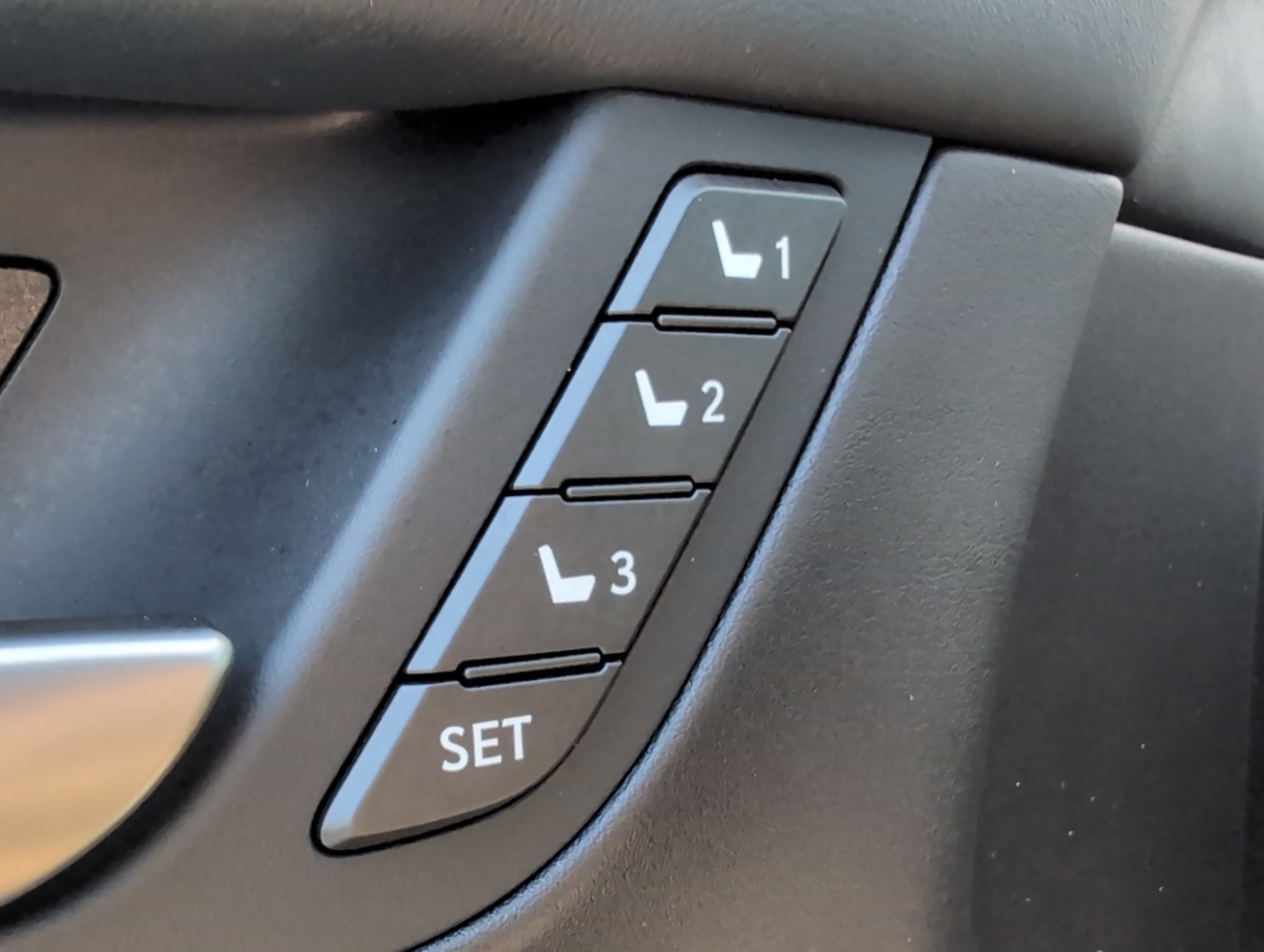 Certified 2020 Lexus LX 570 4WD w/ Luxury Package image 42