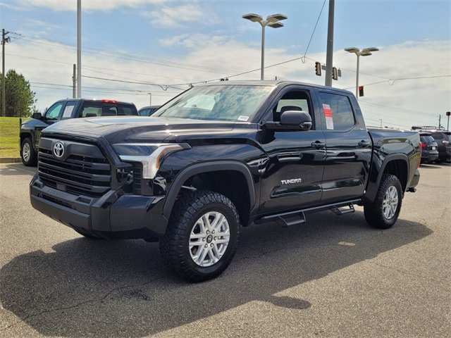 New 2025 Toyota Tundra SR5 image 3