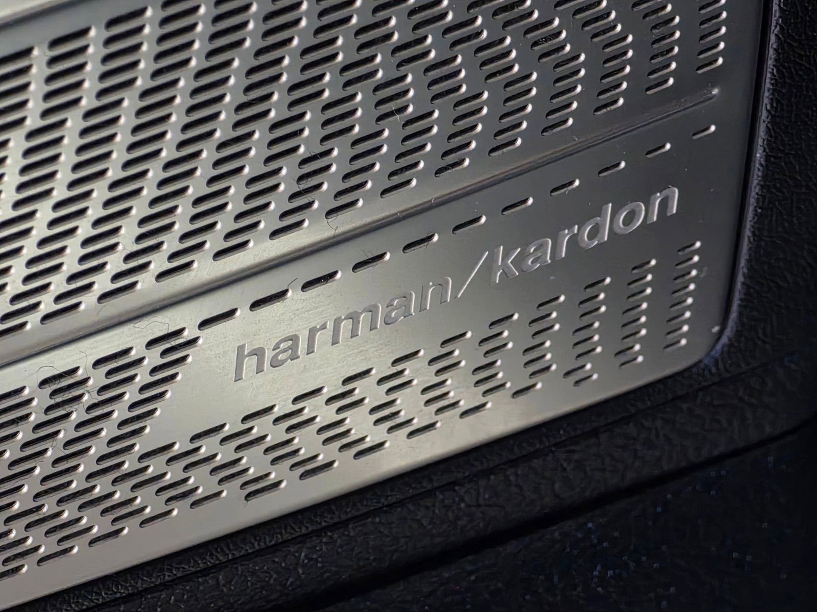 Used 2020 Hyundai Palisade Limited image 24