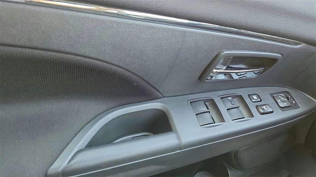 Used 2025 Mitsubishi Outlander Sport LE image 29