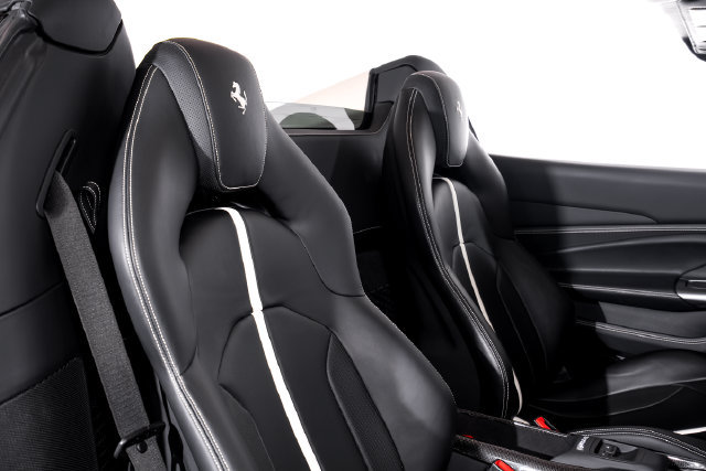 Used 2021 Ferrari F8 Tributo RWD image 56