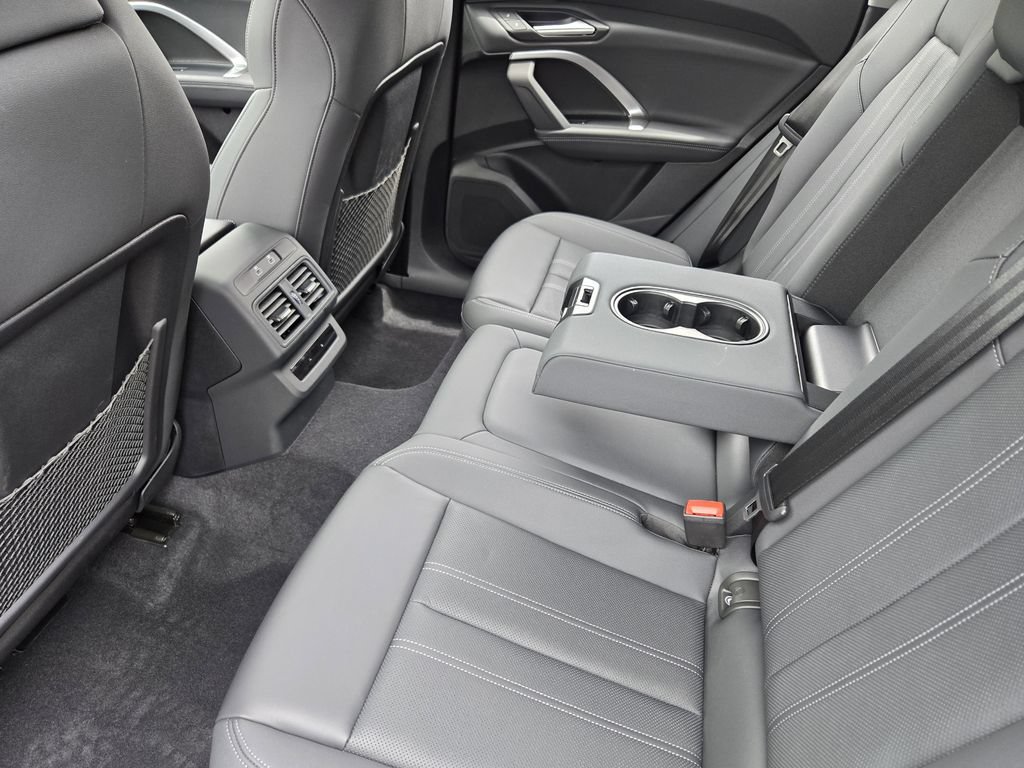 Certified 2025 Audi Q5 Premium Plus AWD/4WD image 40