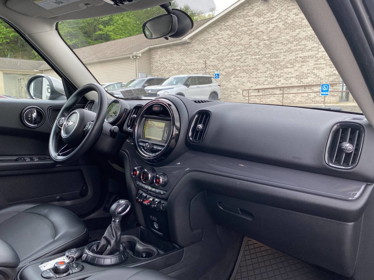 Used 2017 MINI Cooper Countryman ALL4 AWD/4WD image 17