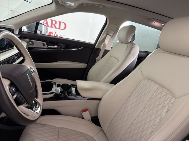 Used 2023 Lincoln Nautilus Black Label AWD/4WD image 11
