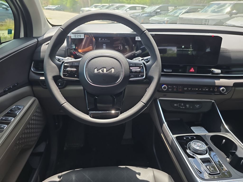 New 2026 Kia Carnival EX image 14