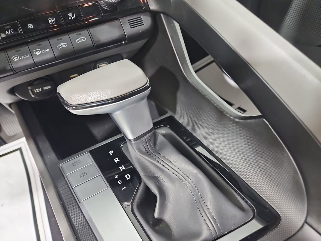 Certified 2022 Hyundai Elantra SEL FWD image 23