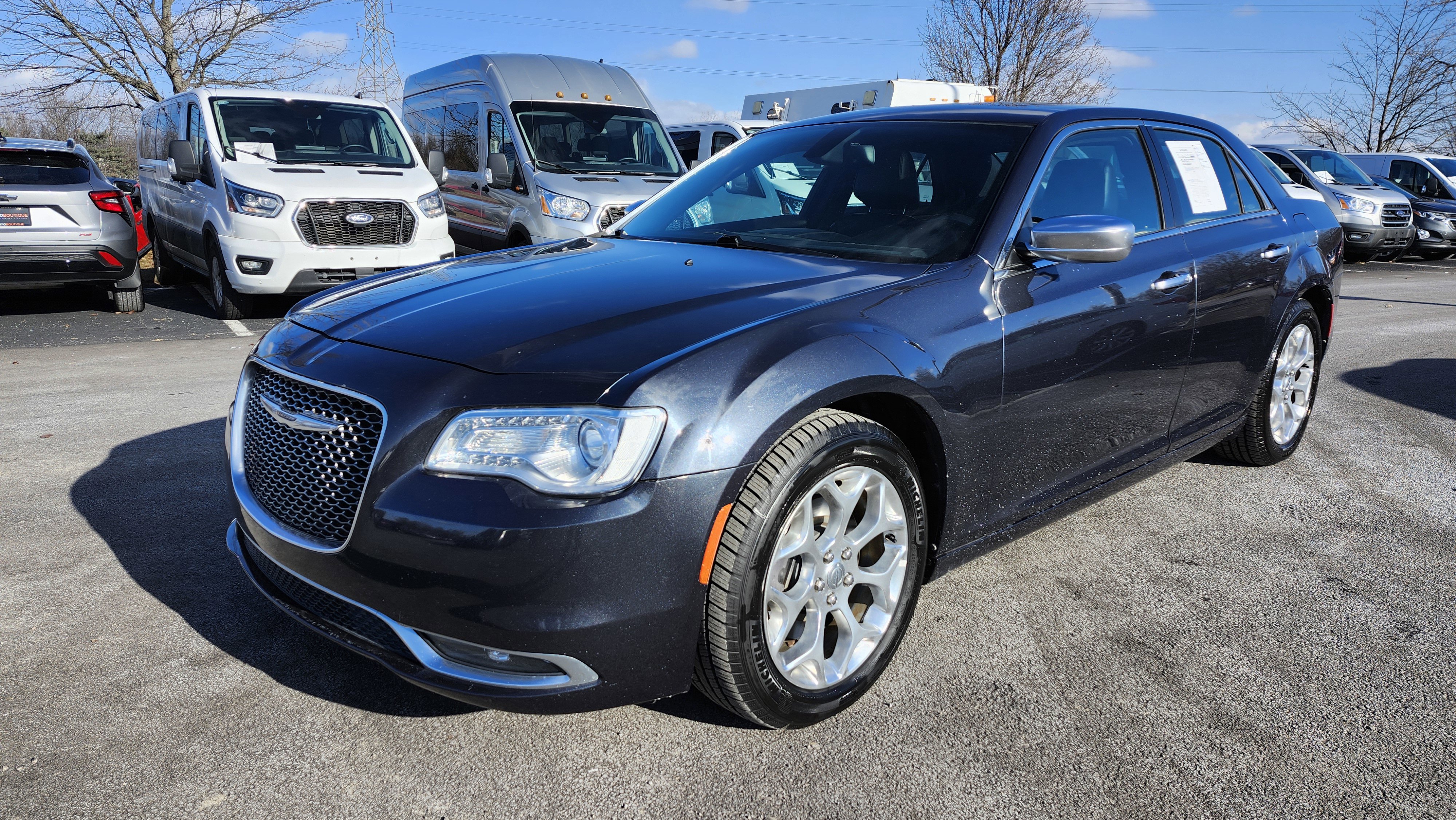 Used 2016 Chrysler 300 C Platinum image 40