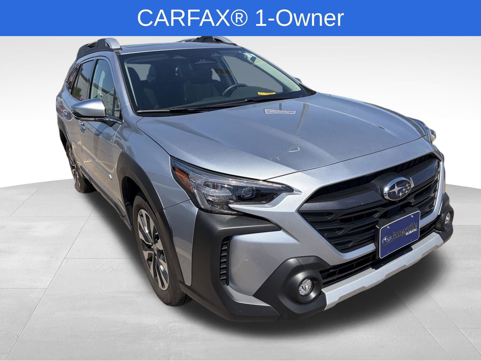 Certified 2025 Subaru Outback Touring AWD/4WD image 1