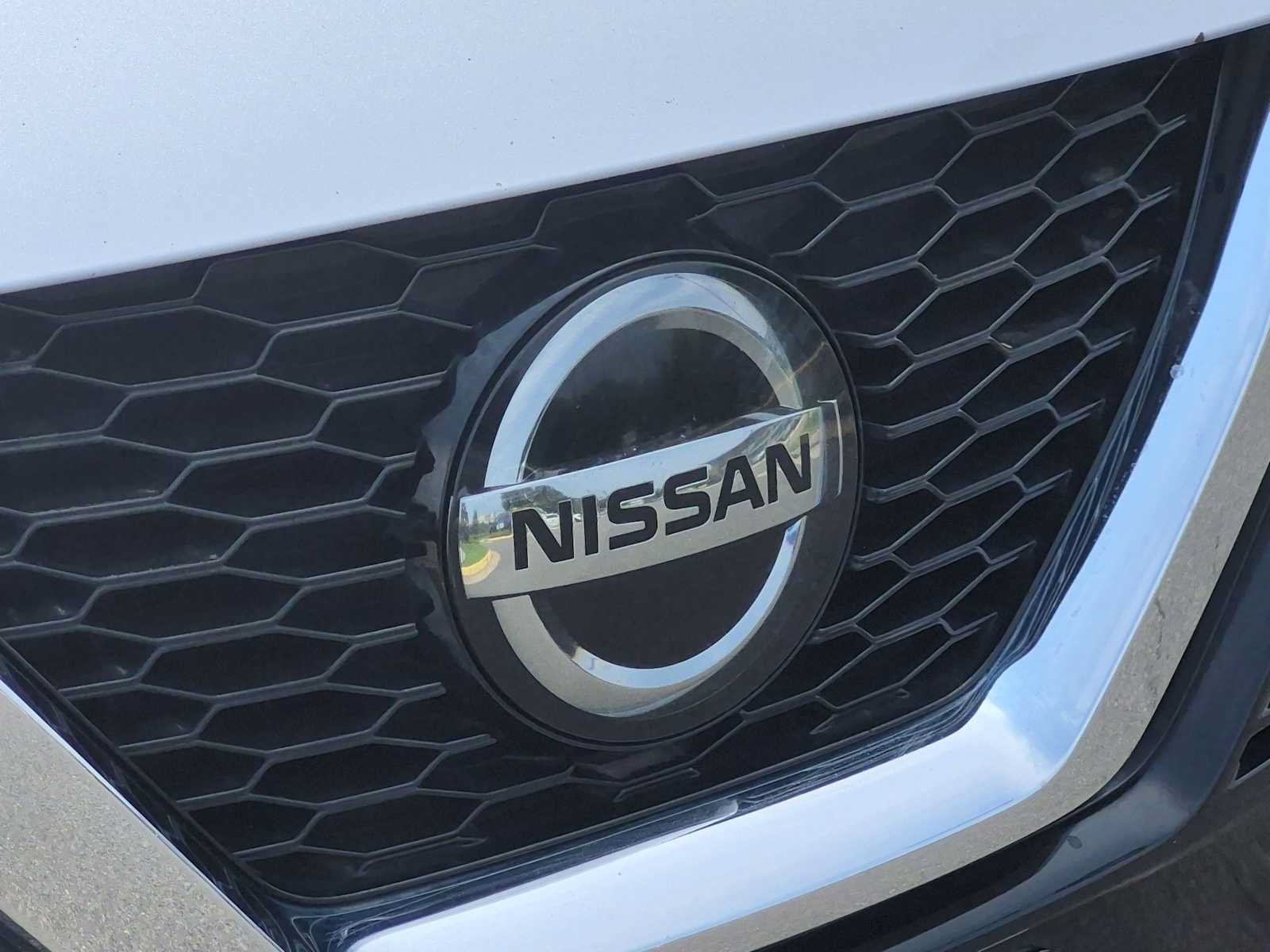 Used 2021 Nissan Rogue Sport S FWD image 12
