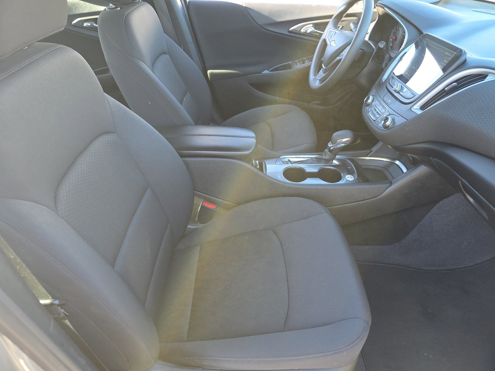 Used 2023 Chevrolet Malibu LT image 25