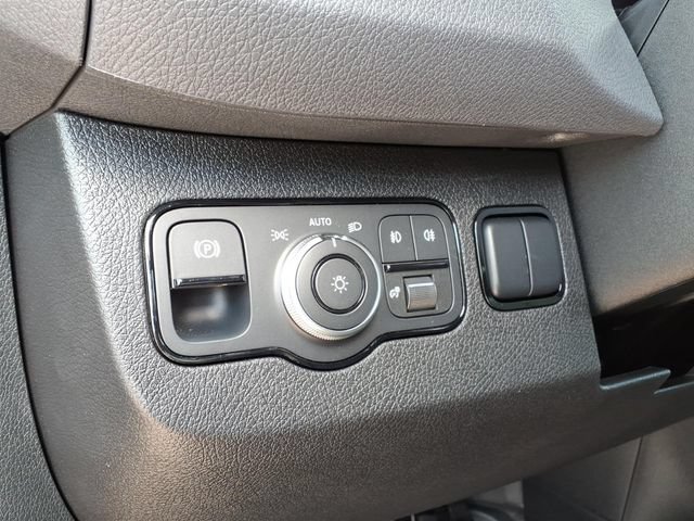 New 2026 Mercedes-Benz Sprinter 2500 image 11