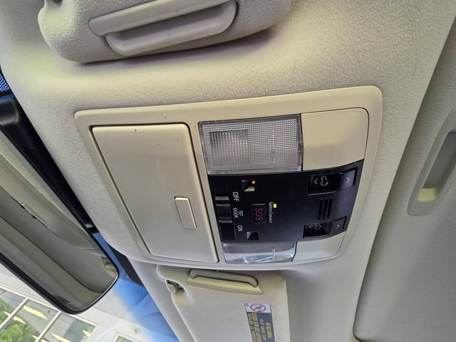 Used 2021 Lexus GX 460 Premium w/ Premium Package AWD/4WD image 30