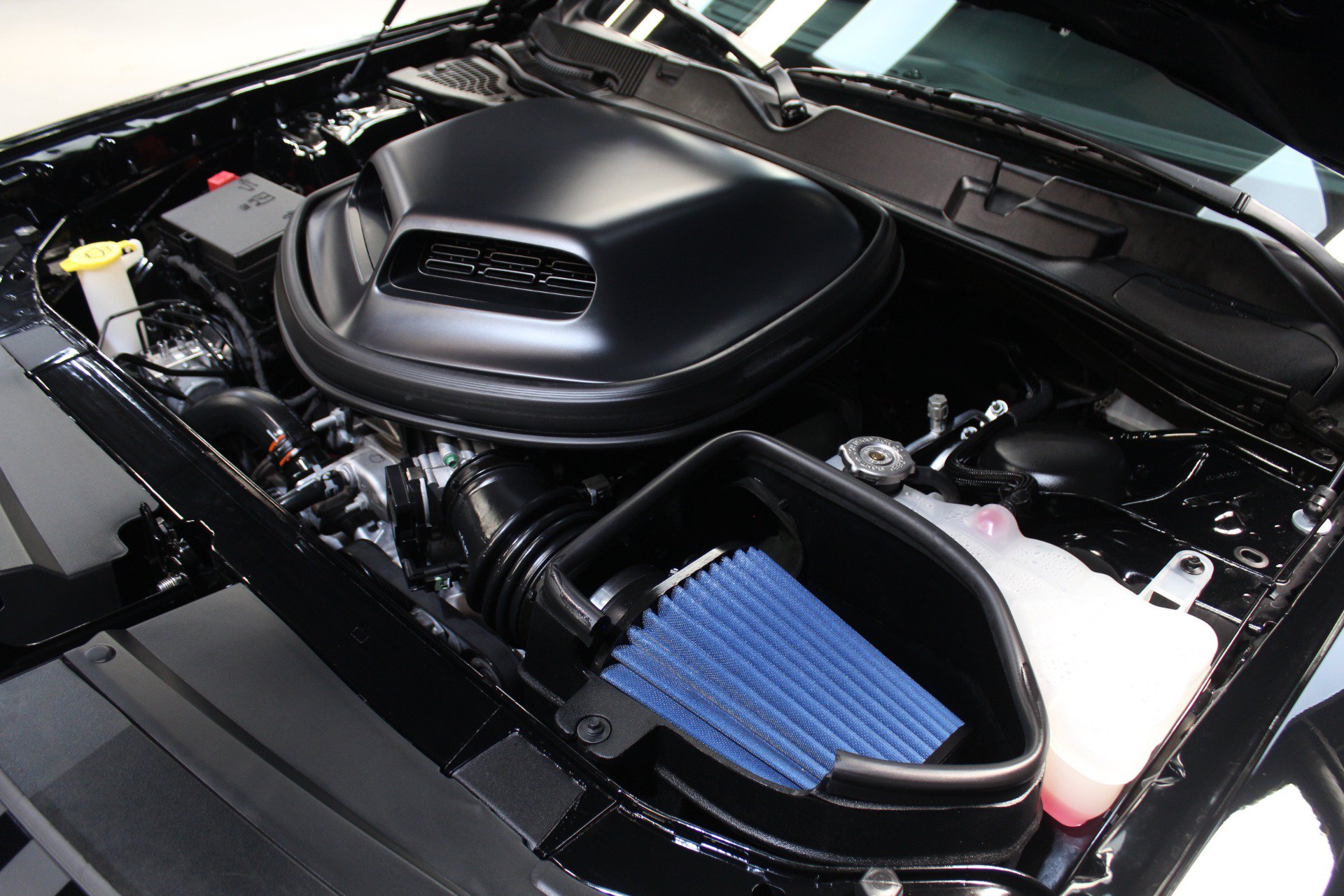 Used 2023 Dodge Challenger R/T Scat Pack RWD image 36