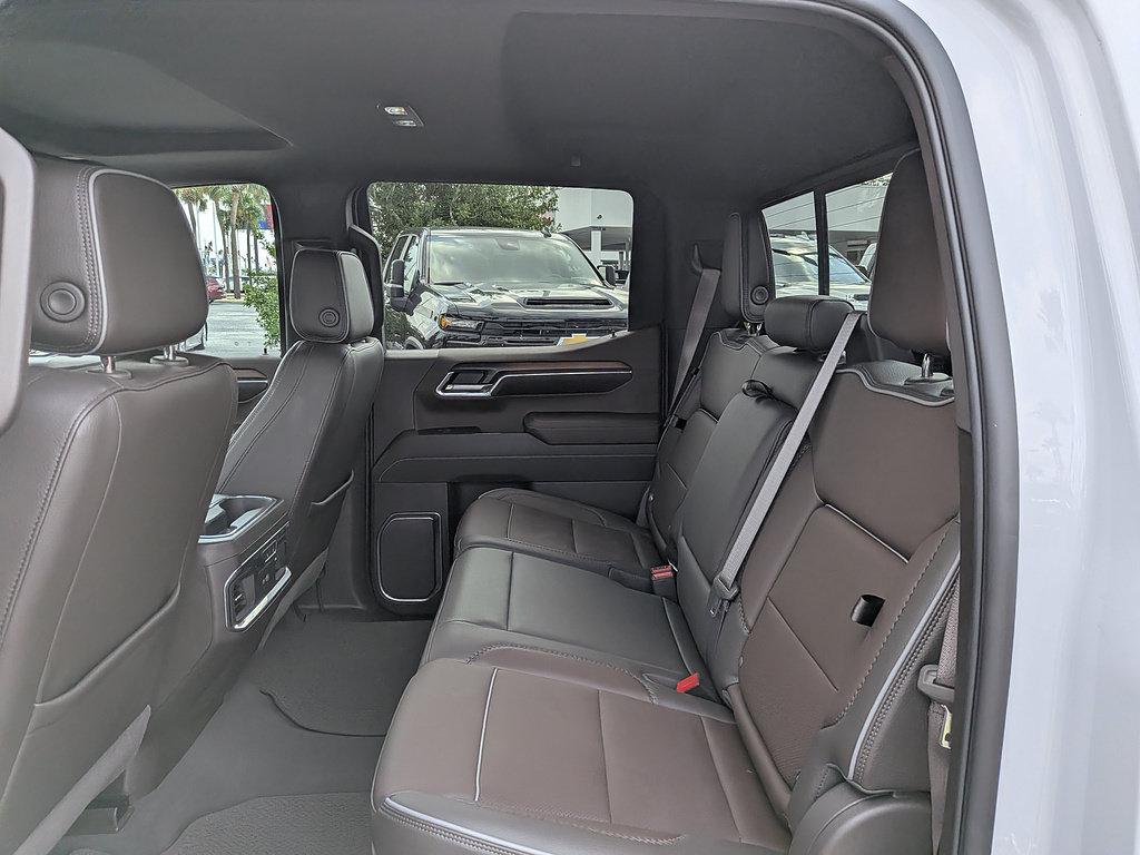 Certified 2025 GMC Sierra 1500 Denali w/ Denali Reserve Package AWD/4WD image 13