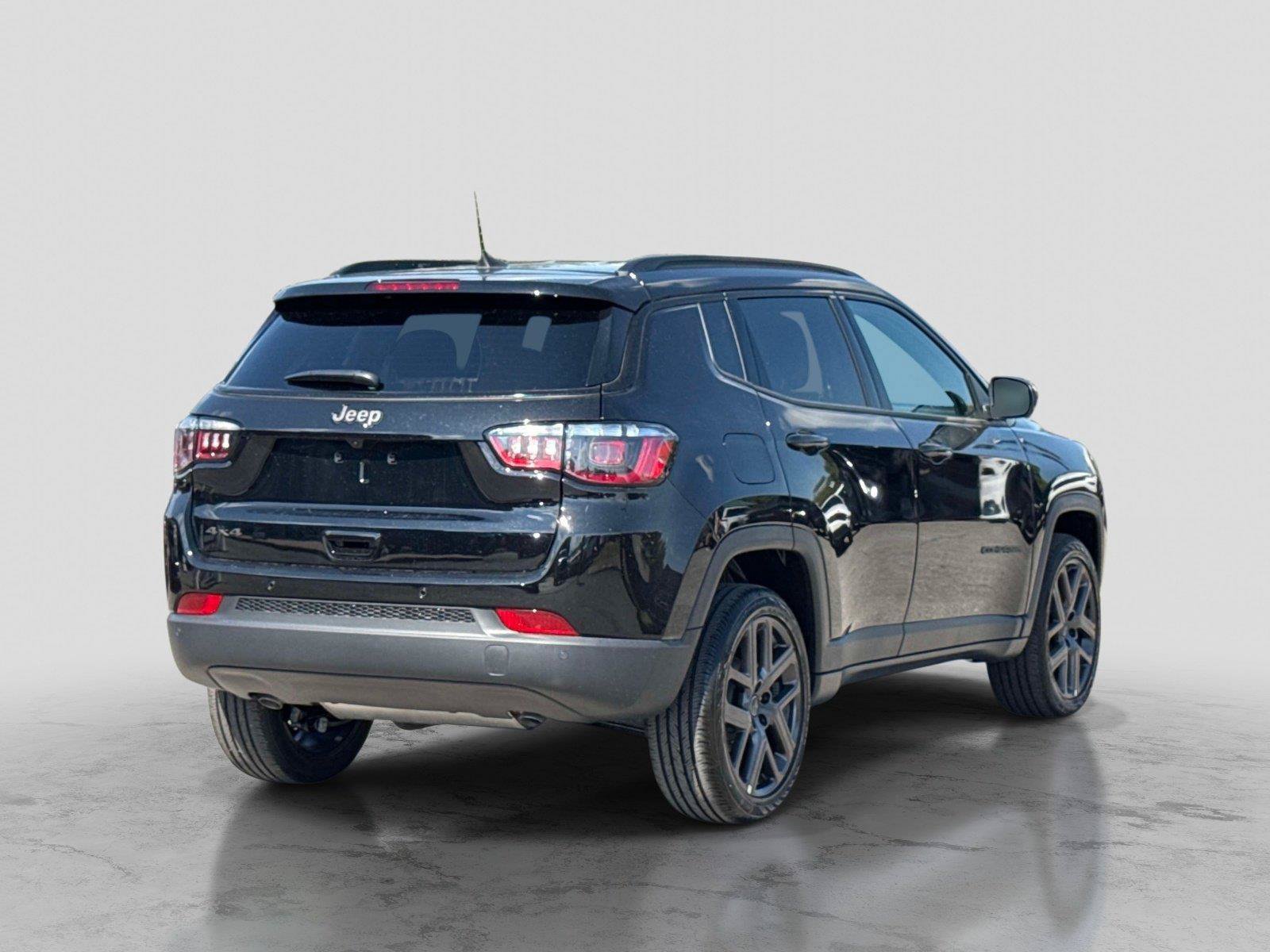 New 2026 Jeep Compass Limited AWD/4WD image 5