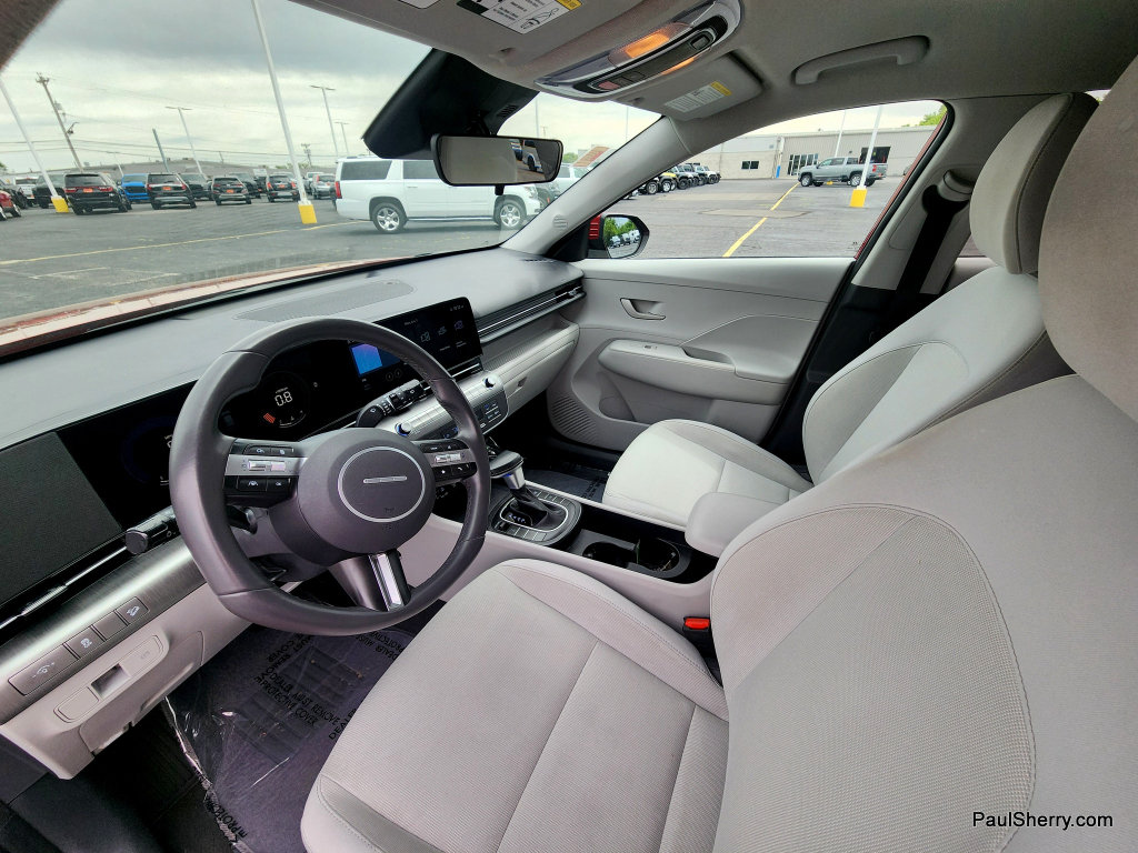 Used 2024 Hyundai Kona SEL AWD/4WD image 23