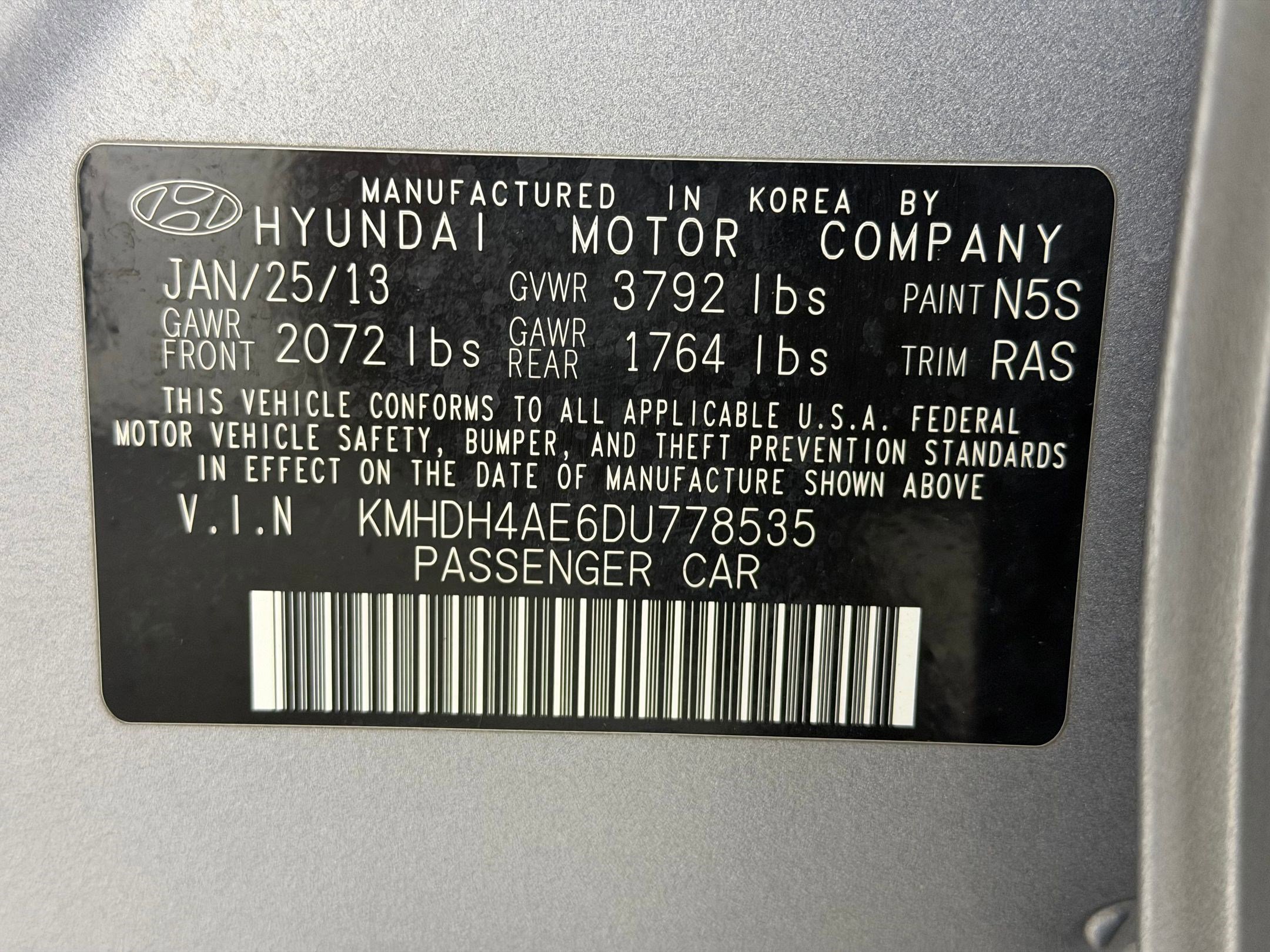 Used 2013 Hyundai Elantra GLS w/ Preferred Pkg image 21