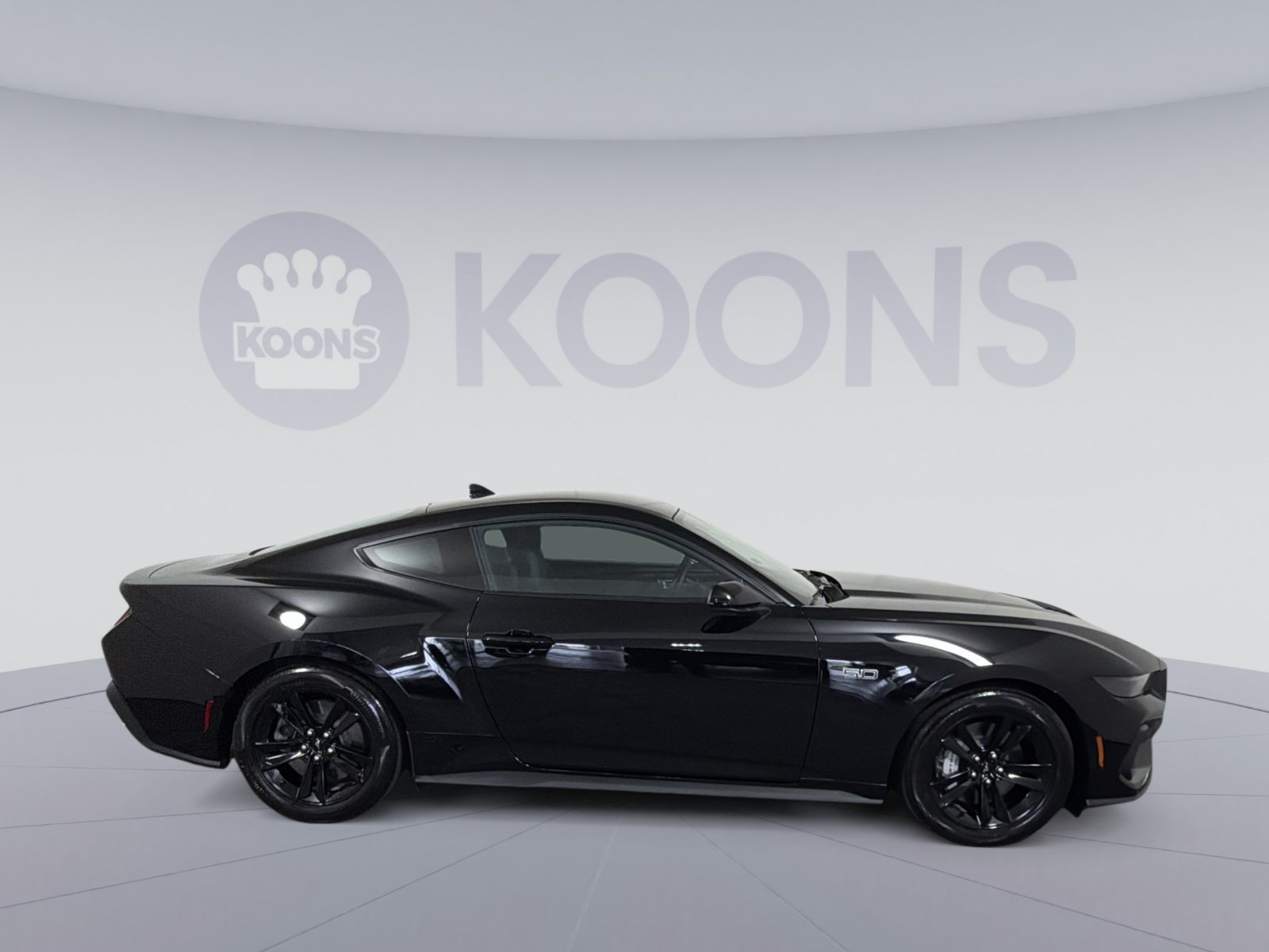 Used 2025 Ford Mustang GT RWD image 8