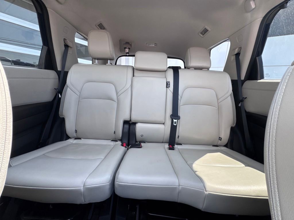 Used 2024 Nissan Pathfinder SL AWD/4WD image 20