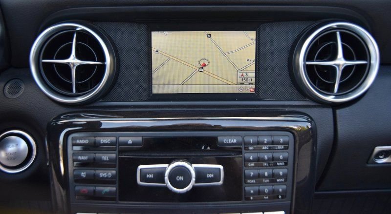 Used 2015 Mercedes-Benz SLK 250 w/ Premium Package image 19