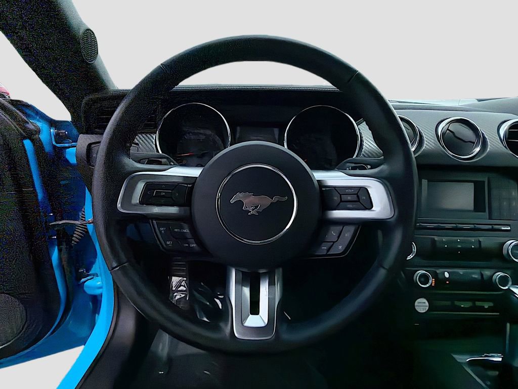 Used 2017 Ford Mustang Coupe image 36