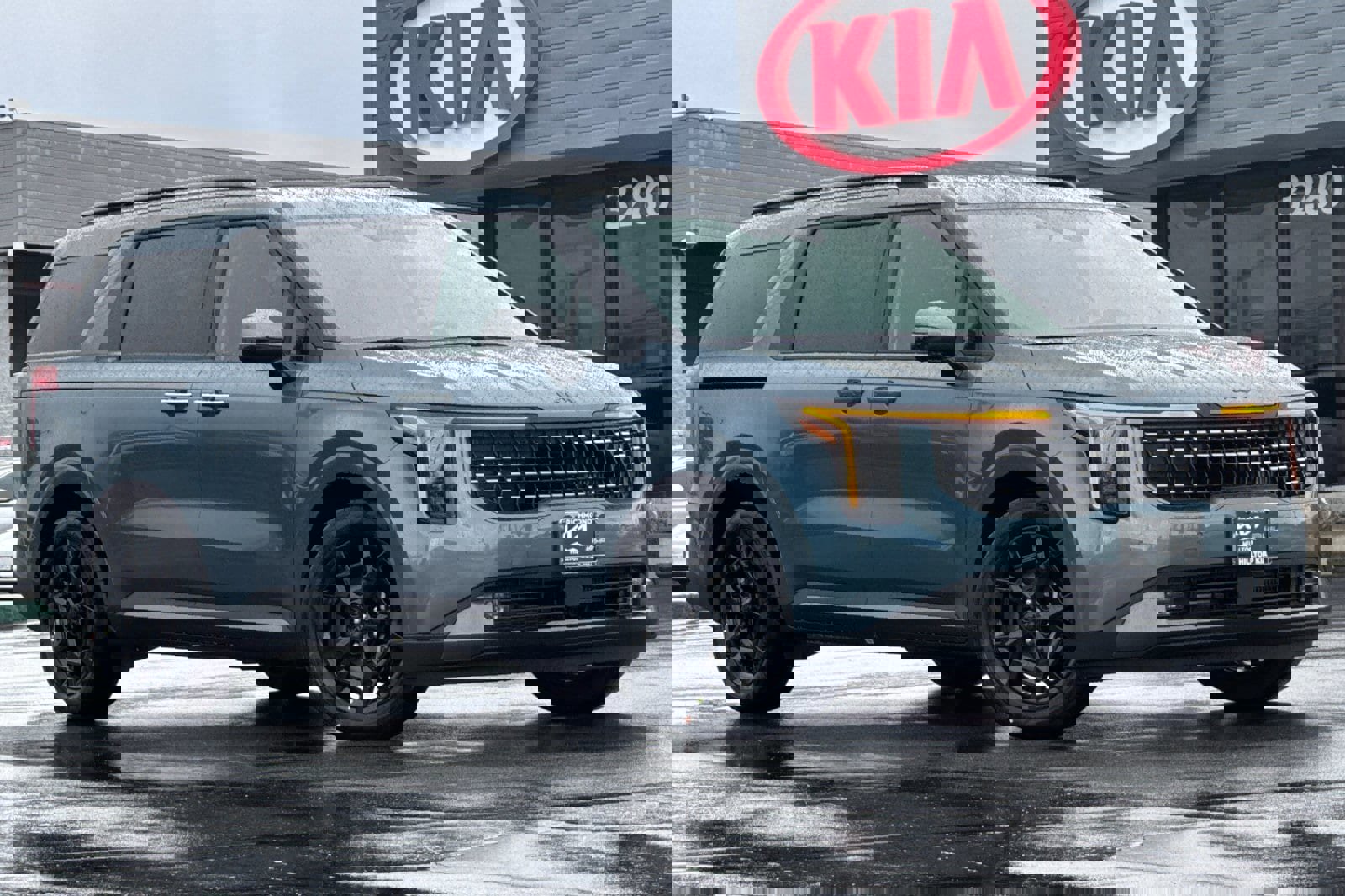 New 2026 Kia Carnival SX Prestige image 2
