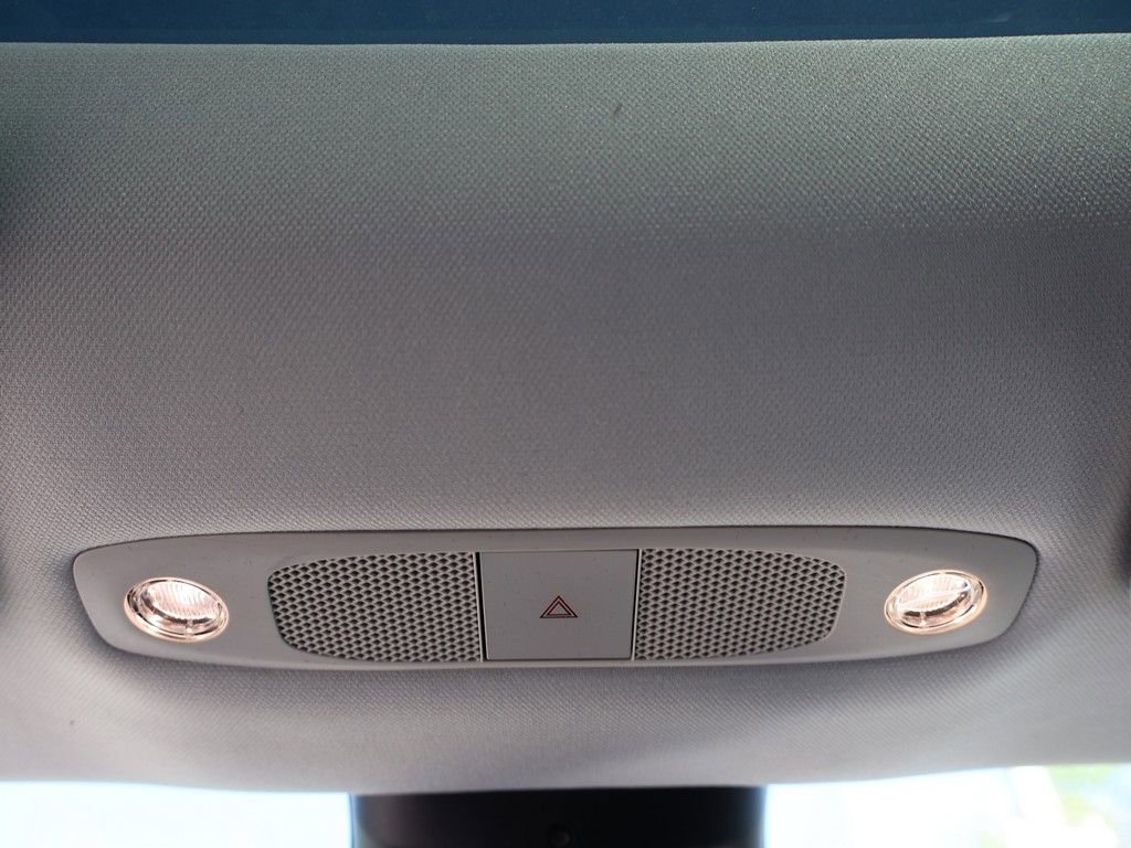 Used 2018 Tesla Model 3 Long Range RWD image 56