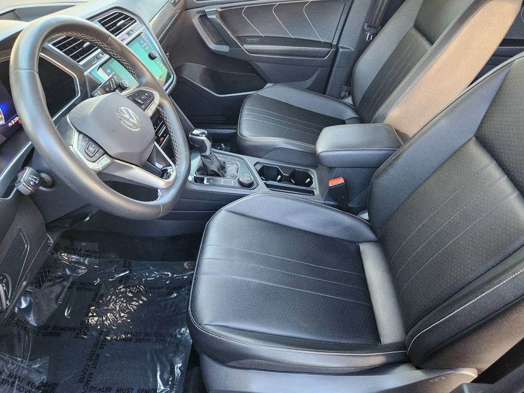 Certified 2023 Volkswagen Tiguan SE image 7