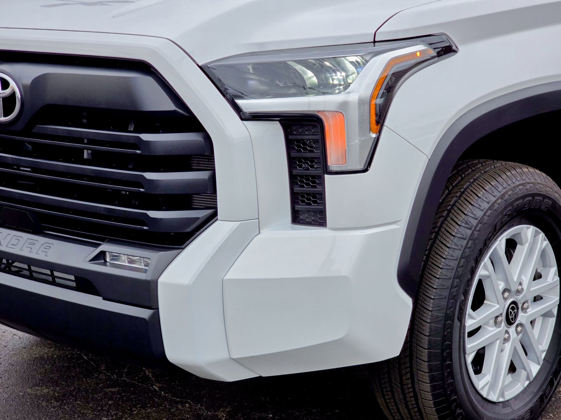 Used 2024 Toyota Tundra SR5 image 5