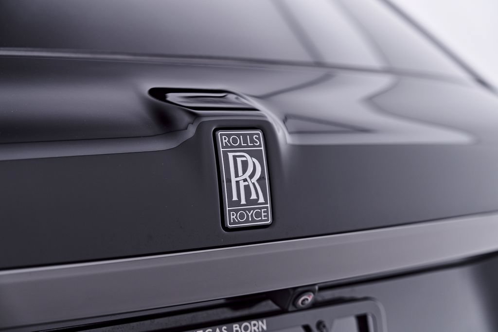 Used 2024 Rolls-Royce Cullinan Black Badge w/ Driver's Package AWD/4WD image 21