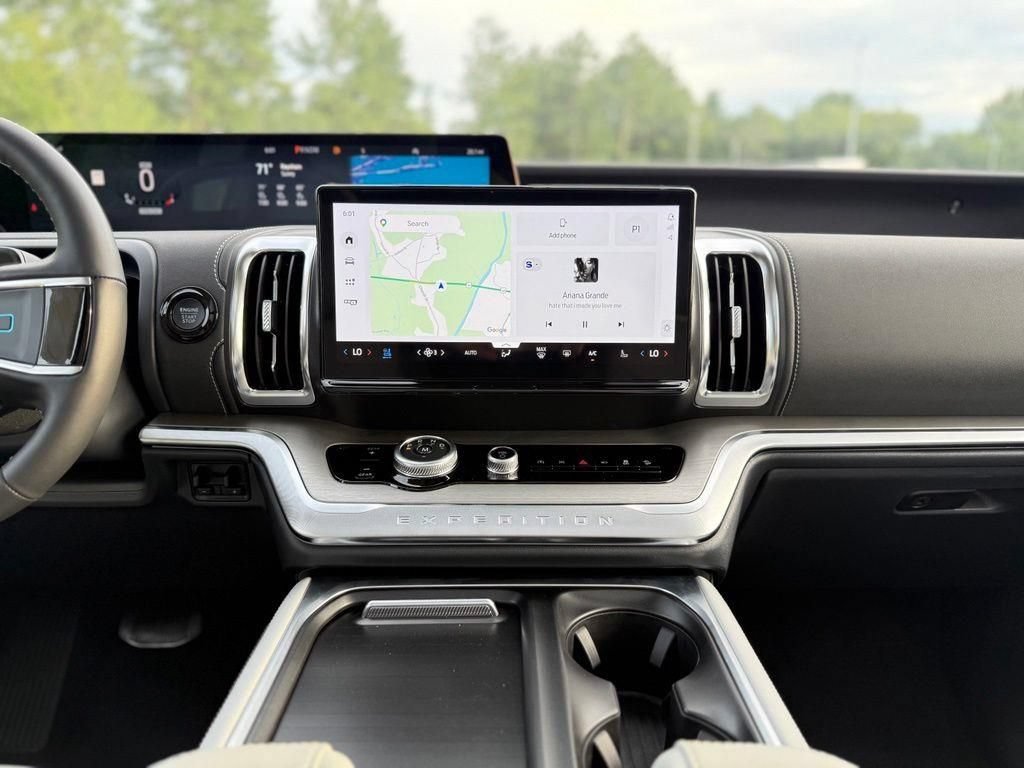New 2027 Ford Expedition Max Platinum AWD/4WD image 23