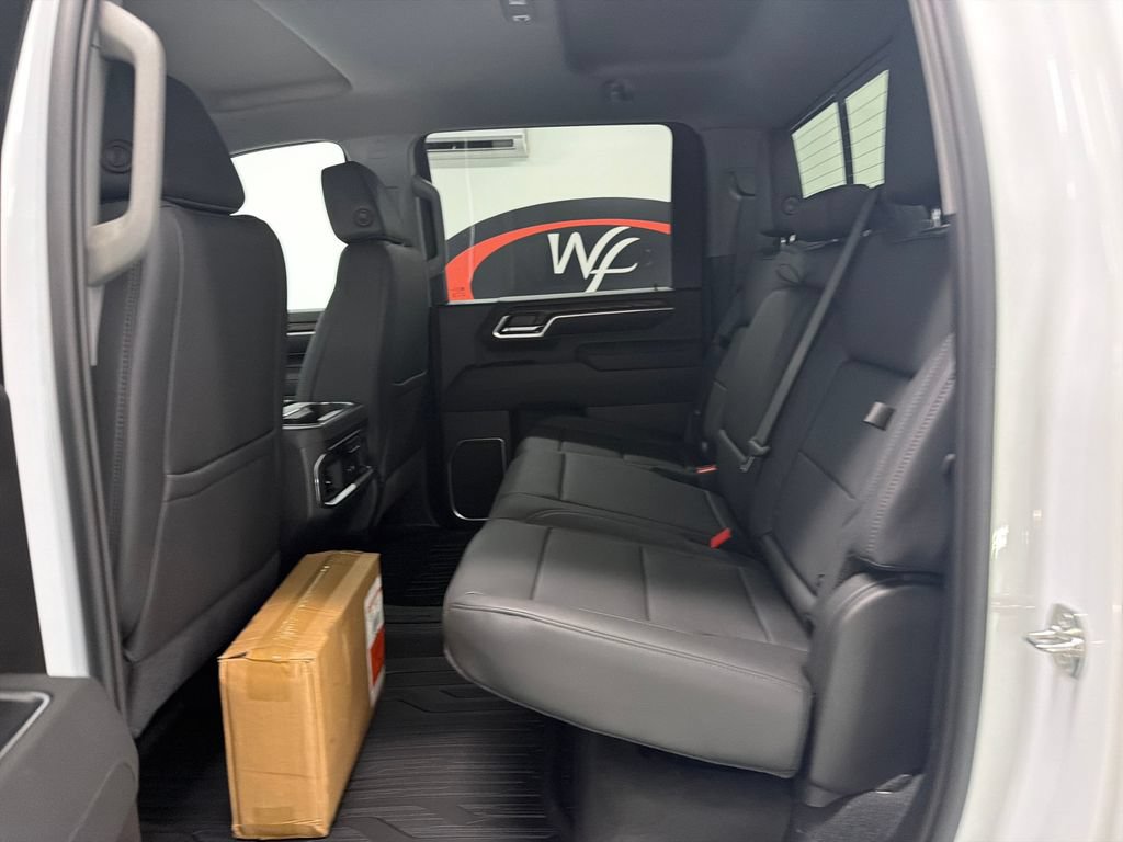 New 2026 GMC Sierra 2500 SLT AWD/4WD image 12