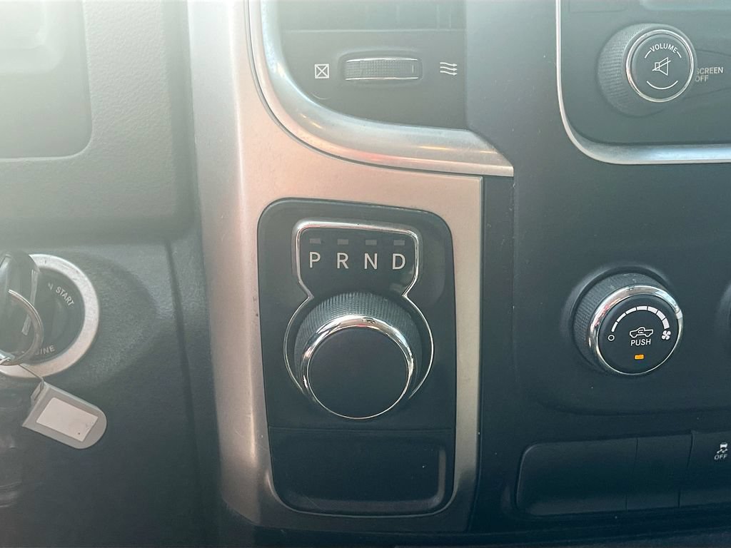 Used 2019 RAM 1500 Warlock RWD image 16