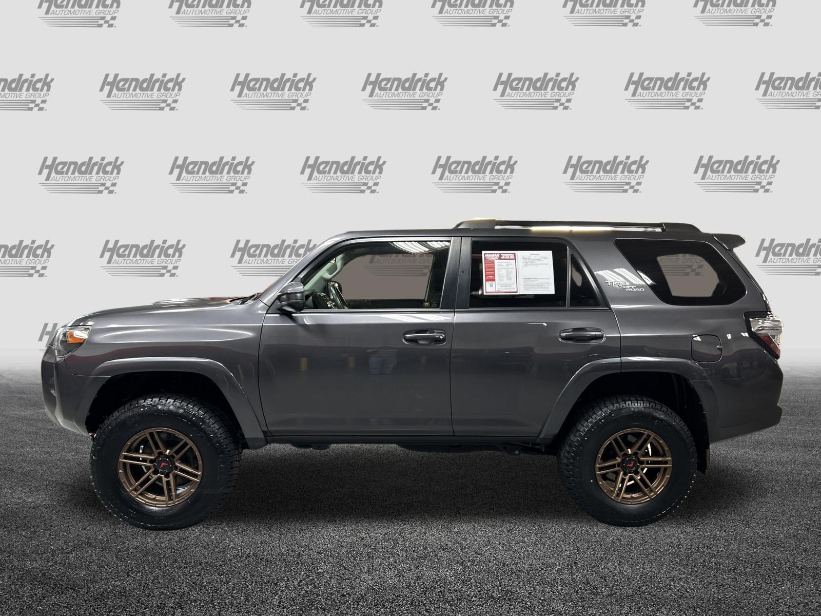 Used 2019 Toyota 4Runner TRD Off-Road AWD/4WD image 7