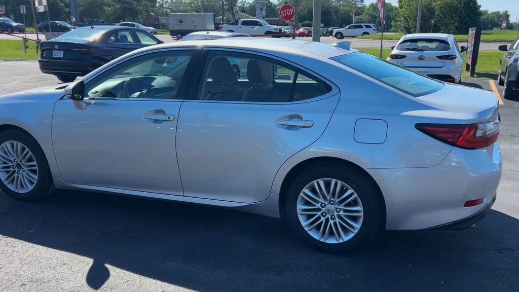 Used 2016 Lexus ES 350 FWD image 6