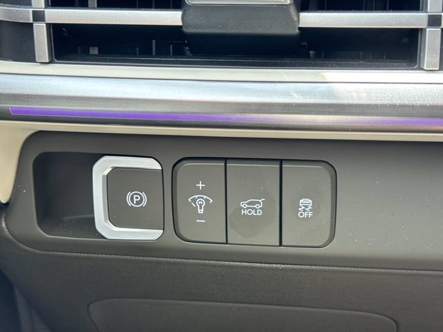 Used 2025 Hyundai Santa Fe Calligraphy AWD/4WD image 29