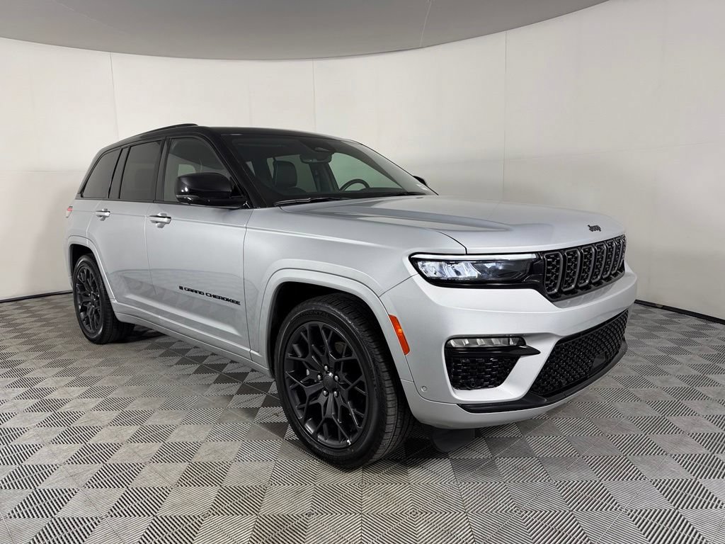 Certified 2025 Jeep Grand Cherokee Summit w/ Obsidian Package AWD/4WD image 5