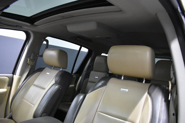 Used 2014 Nissan Armada Platinum w/ Platinum Reserve Package image 16
